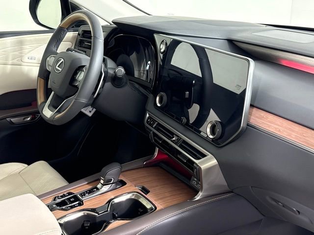 New 2025 Lexus RX 350 AWD image 32