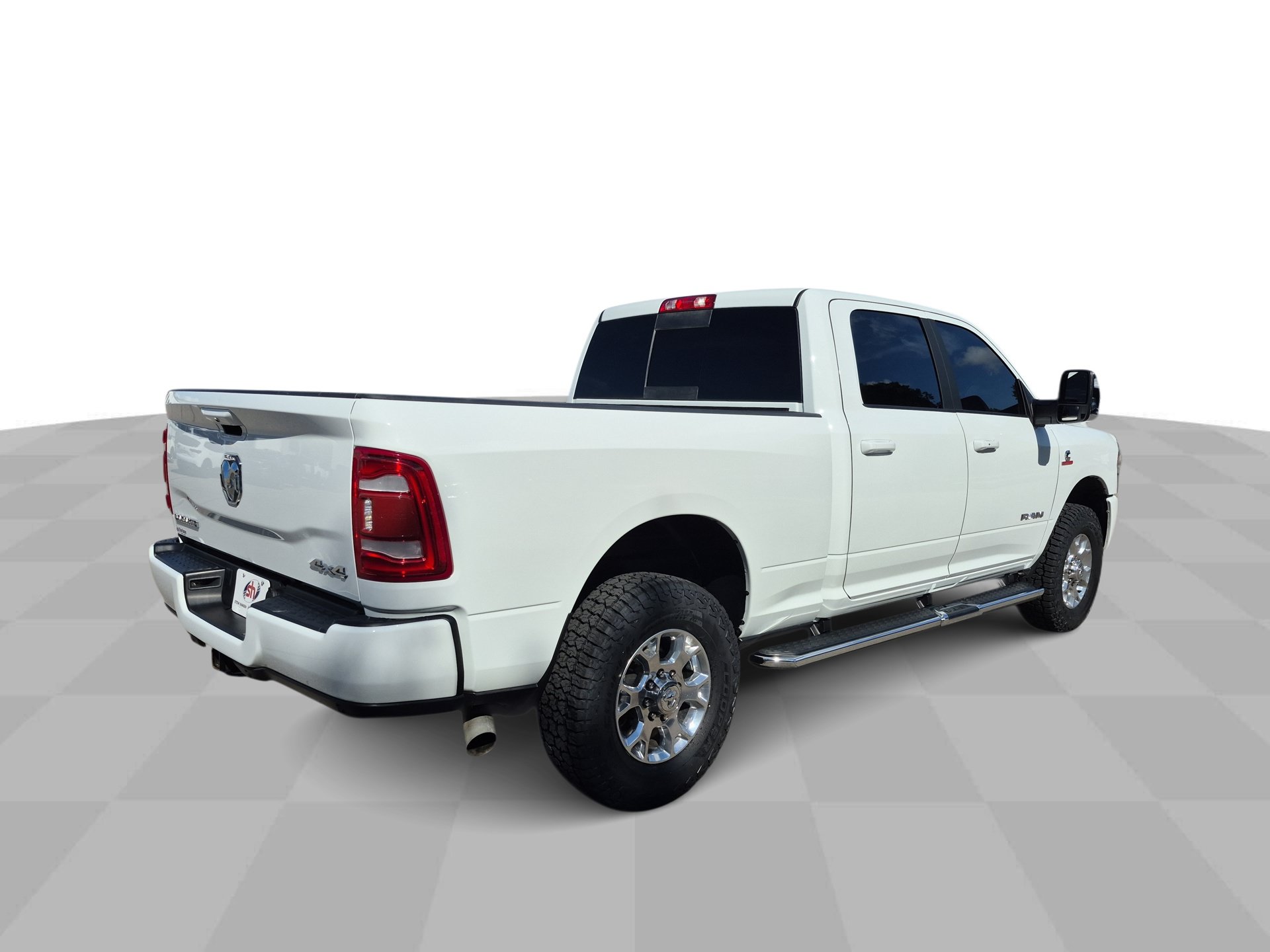 Used 2024 RAM 2500 Laramie w/ Safety Group AWD/4WD image 10