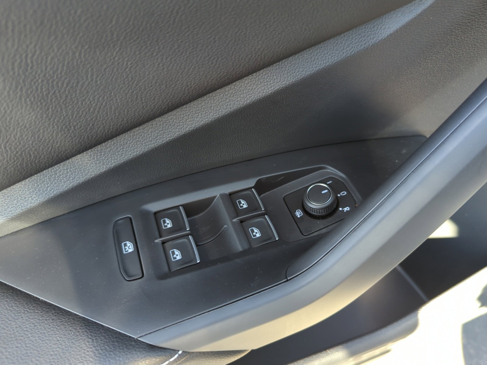 New 2026 Volkswagen Jetta S image 13