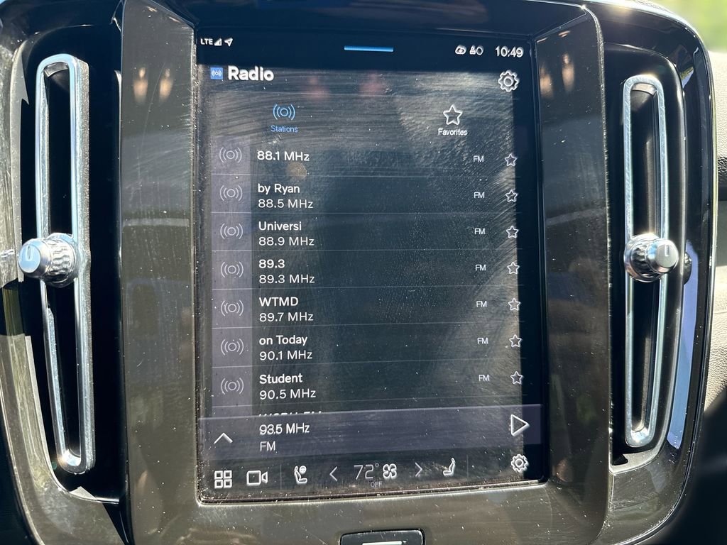 Used 2023 Volvo XC40 Recharge Plus AWD/4WD image 12