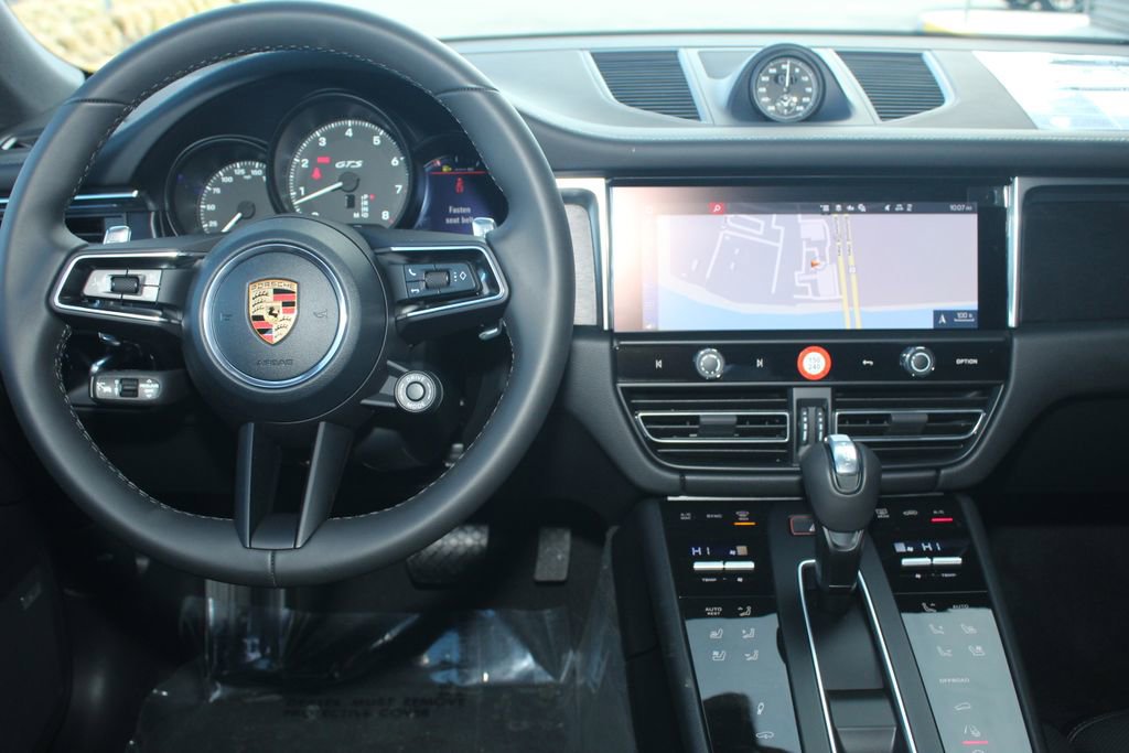 New 2026 Porsche Macan GTS AWD/4WD image 6