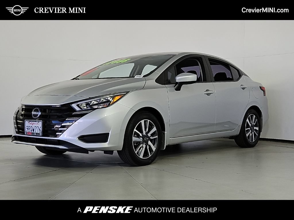 Used 2025 Nissan Versa SV w/ Trunk Package