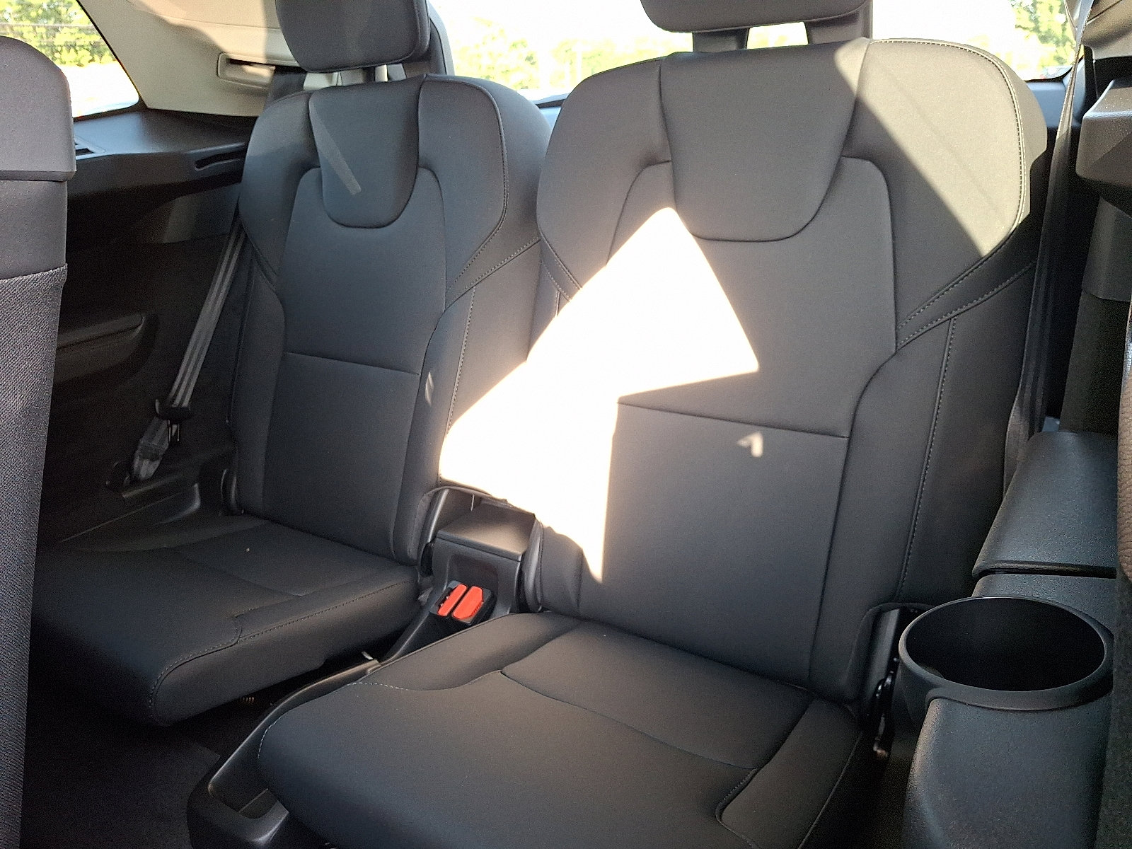 New 2026 Volvo XC90 B6 Plus w/ Protection Package image 6