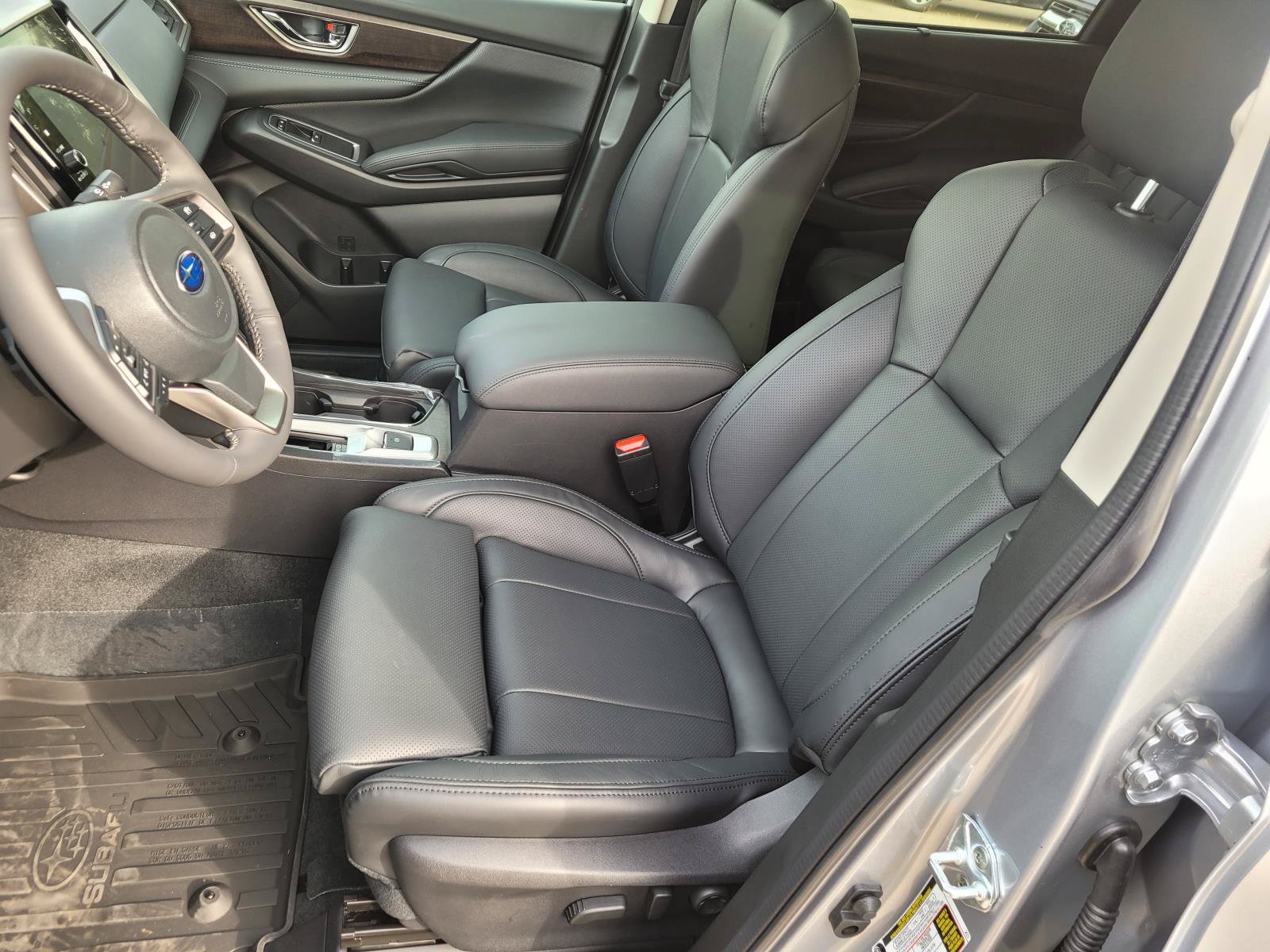 New 2026 Subaru Ascent Touring AWD/4WD image 3
