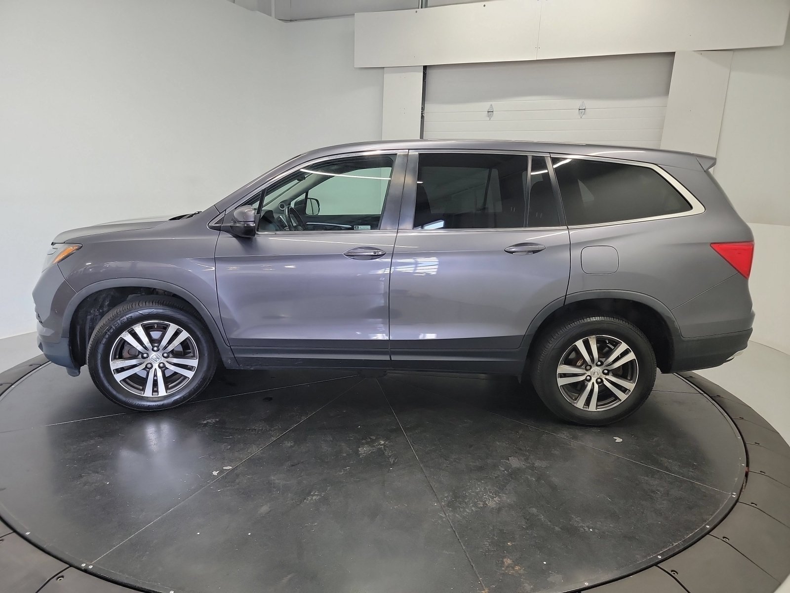 Used 2018 Honda Pilot EX-L image 4