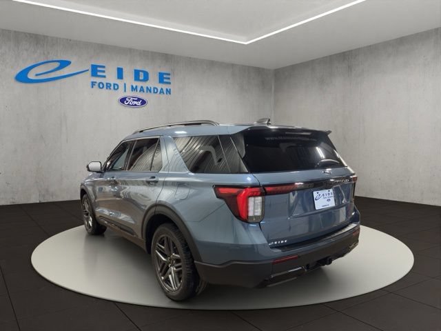 New 2026 Ford Explorer ST-Line w/ ST-Line Street Pack AWD/4WD image 5