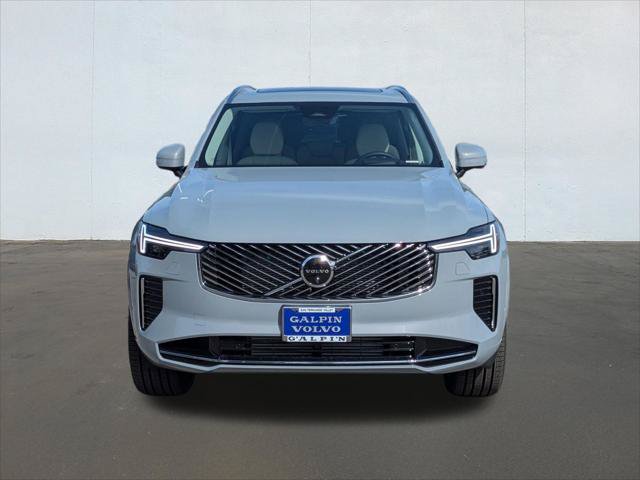 New 2026 Volvo XC90 T8 Ultra w/ Protection Package Premier AWD/4WD image 4