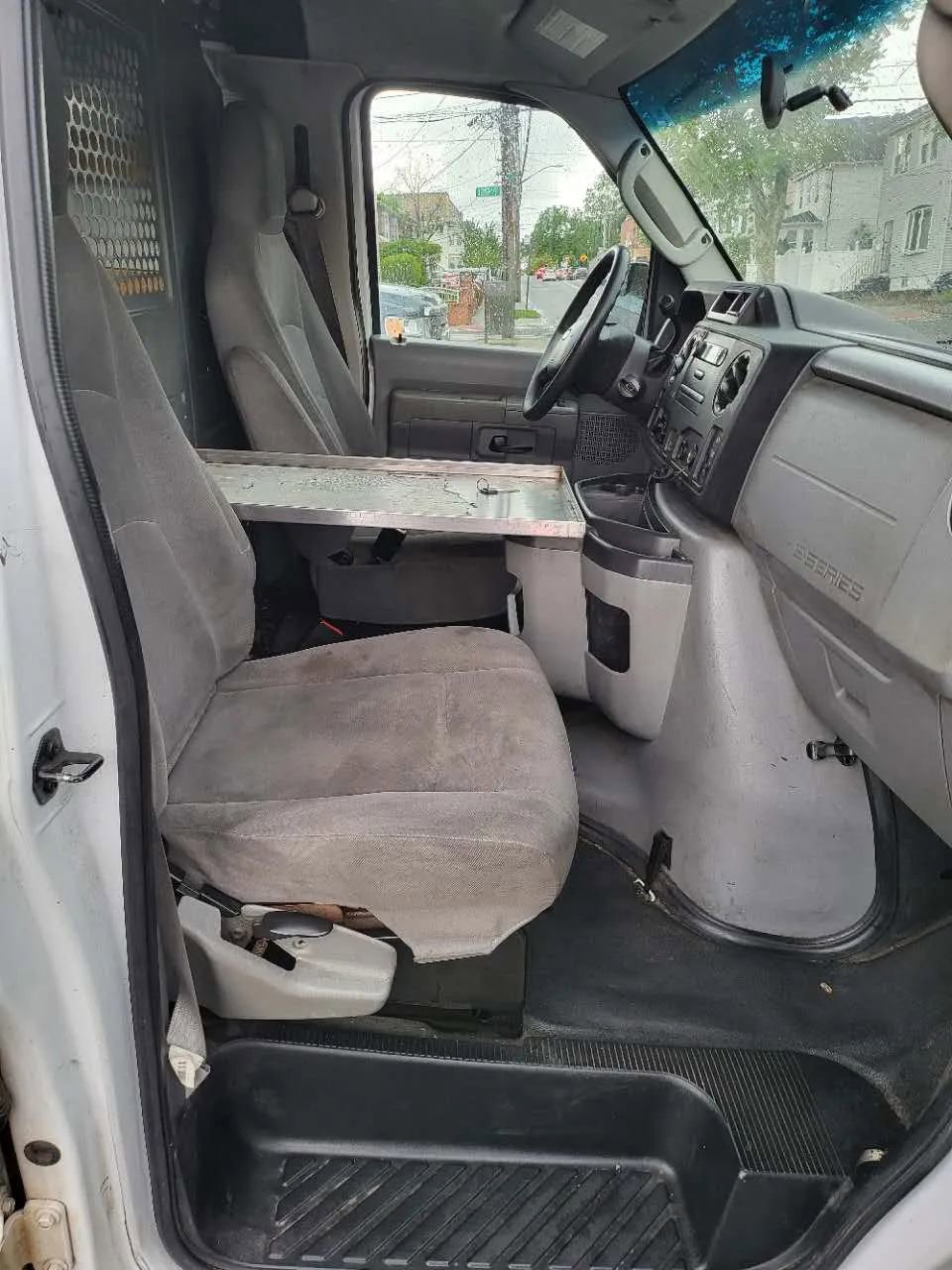 Used 2012 Ford E-250 and Econoline 250 w/ PWR Group RWD image 14