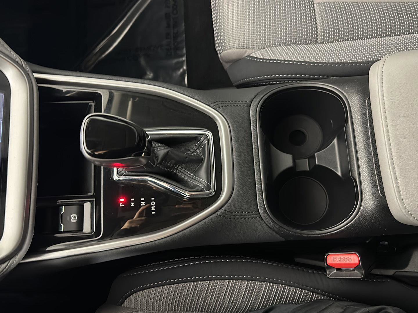 Certified 2025 Subaru Outback Premium w/ Popular Package #1A image 12