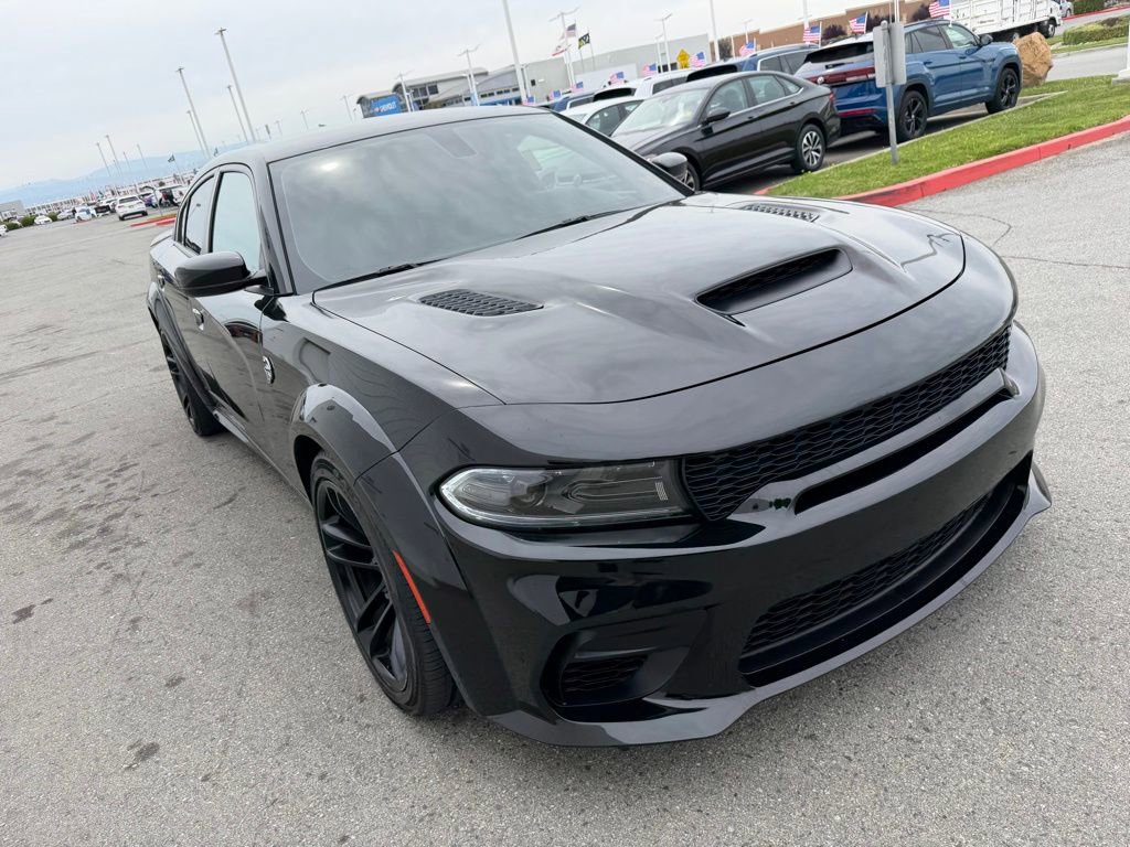 Used 2022 Dodge Charger SRT Hellcat w/ Harman/Kardon Audio Group image 8