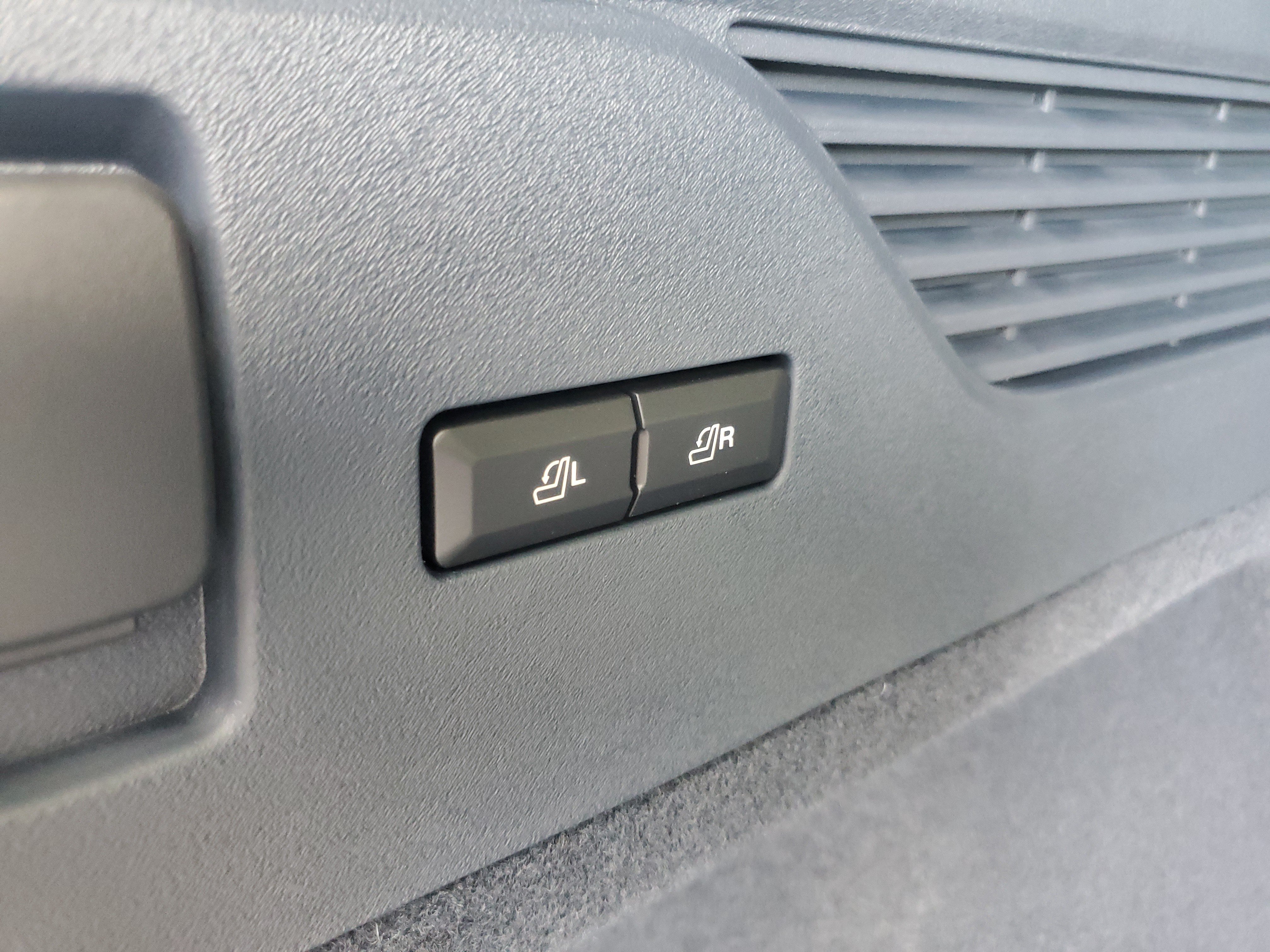 New 2026 Lincoln Nautilus Black Label AWD/4WD image 33