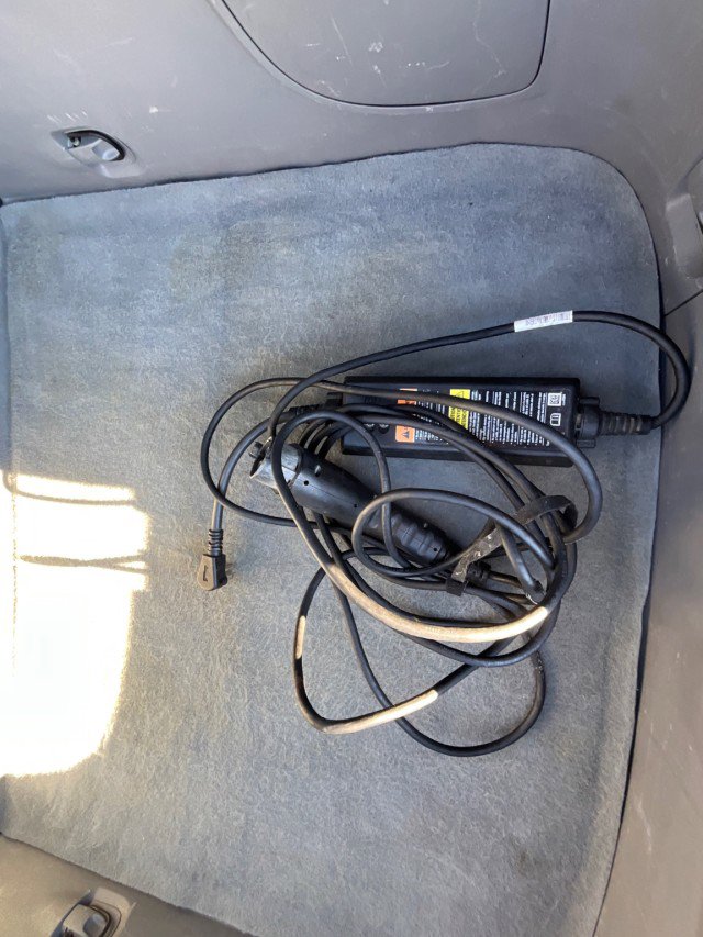 Used 2017 Chevrolet Volt LT w/ Comfort Package image 21