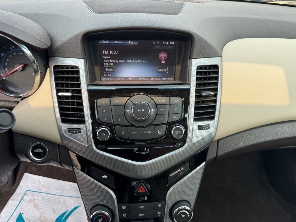 Used 2015 Chevrolet Cruze LTZ w/ Sun, Sound and Sport Package FWD image 17