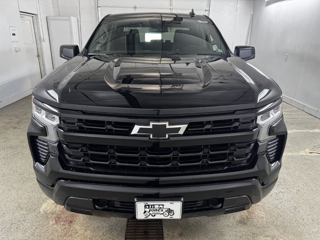 New 2026 Chevrolet Silverado 1500 RST AWD/4WD image 3
