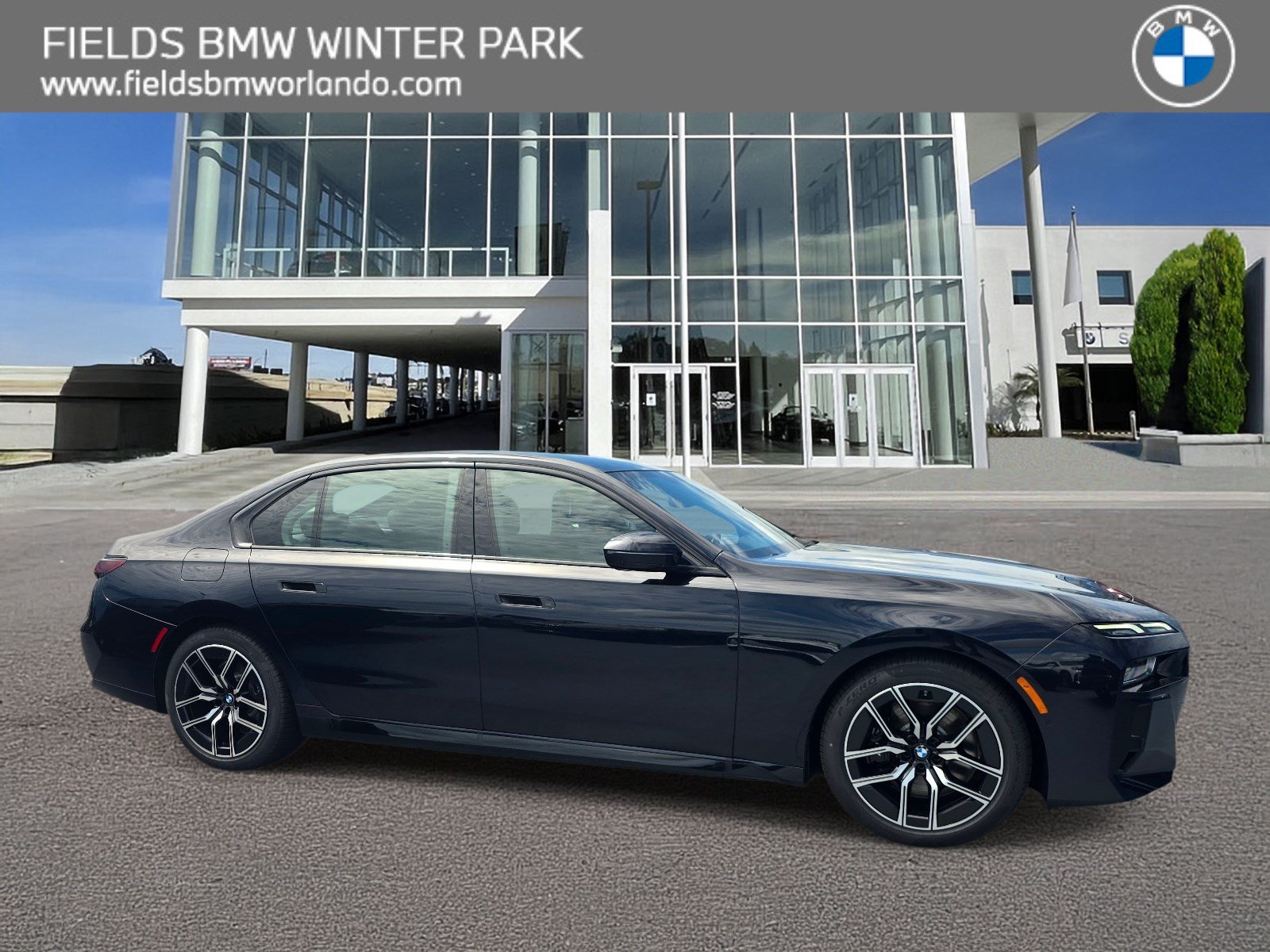 New 2026 BMW 740i RWD image 1