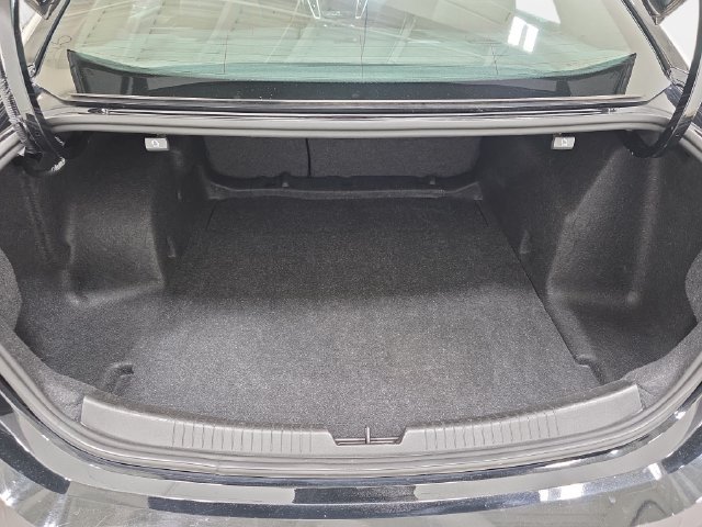 Used 2024 Chevrolet Malibu LT FWD image 34