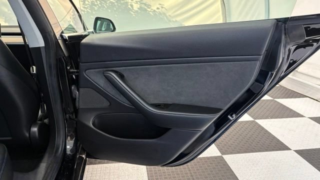 Used 2019 Tesla Model 3 Standard Range Plus RWD image 26