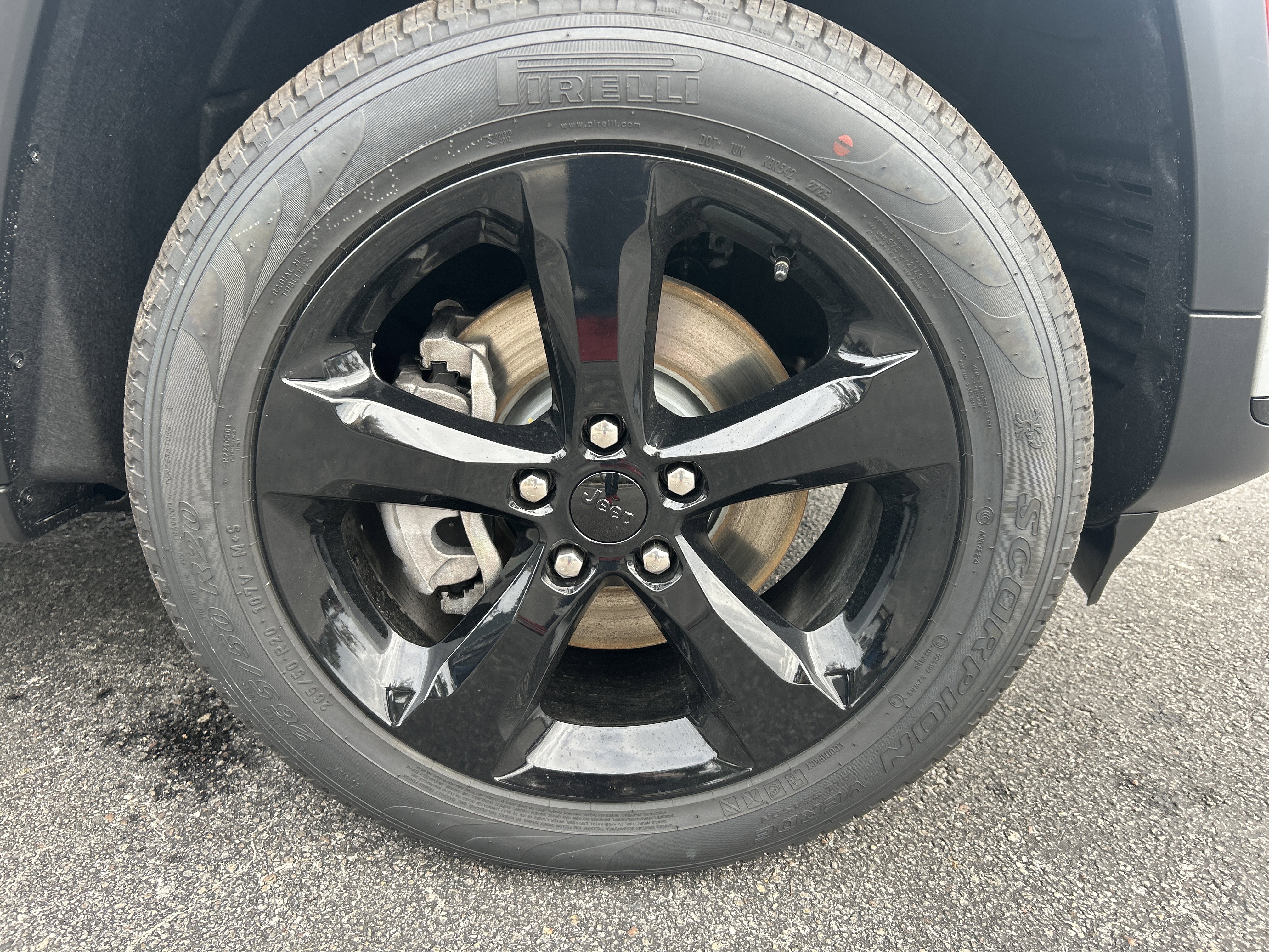 New 2025 Jeep Grand Cherokee L Limited w/ Luxury Tech Group II image 9