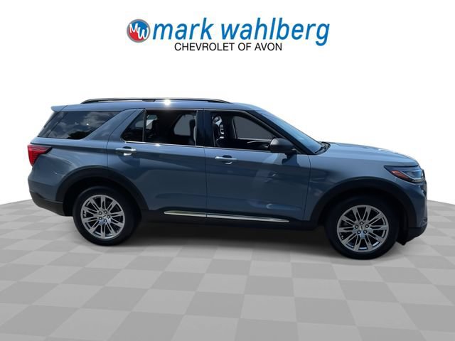 Used 2025 Ford Explorer Active w/ Active Comfort Package AWD/4WD image 9