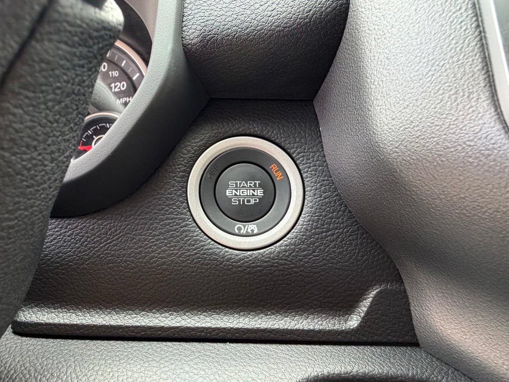 New 2026 RAM 2500 Big Horn AWD/4WD image 22