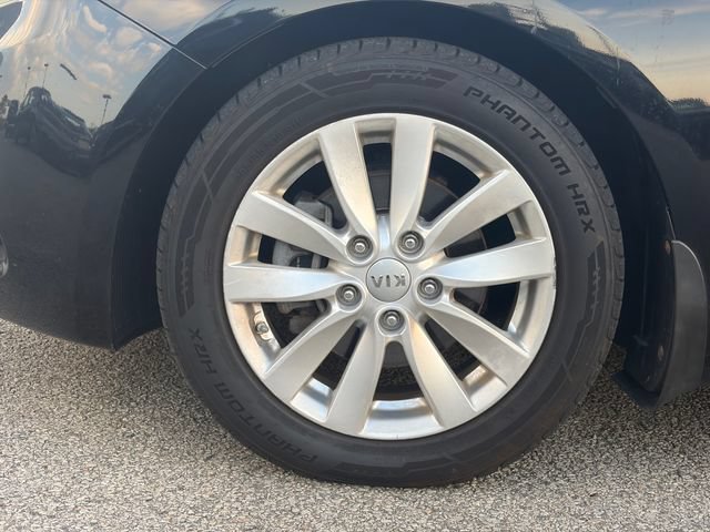 Used 2014 Kia Forte EX FWD image 2