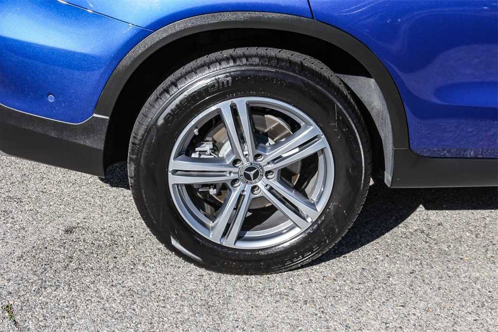 Used 2022 Mercedes-Benz GLC 300 image 8