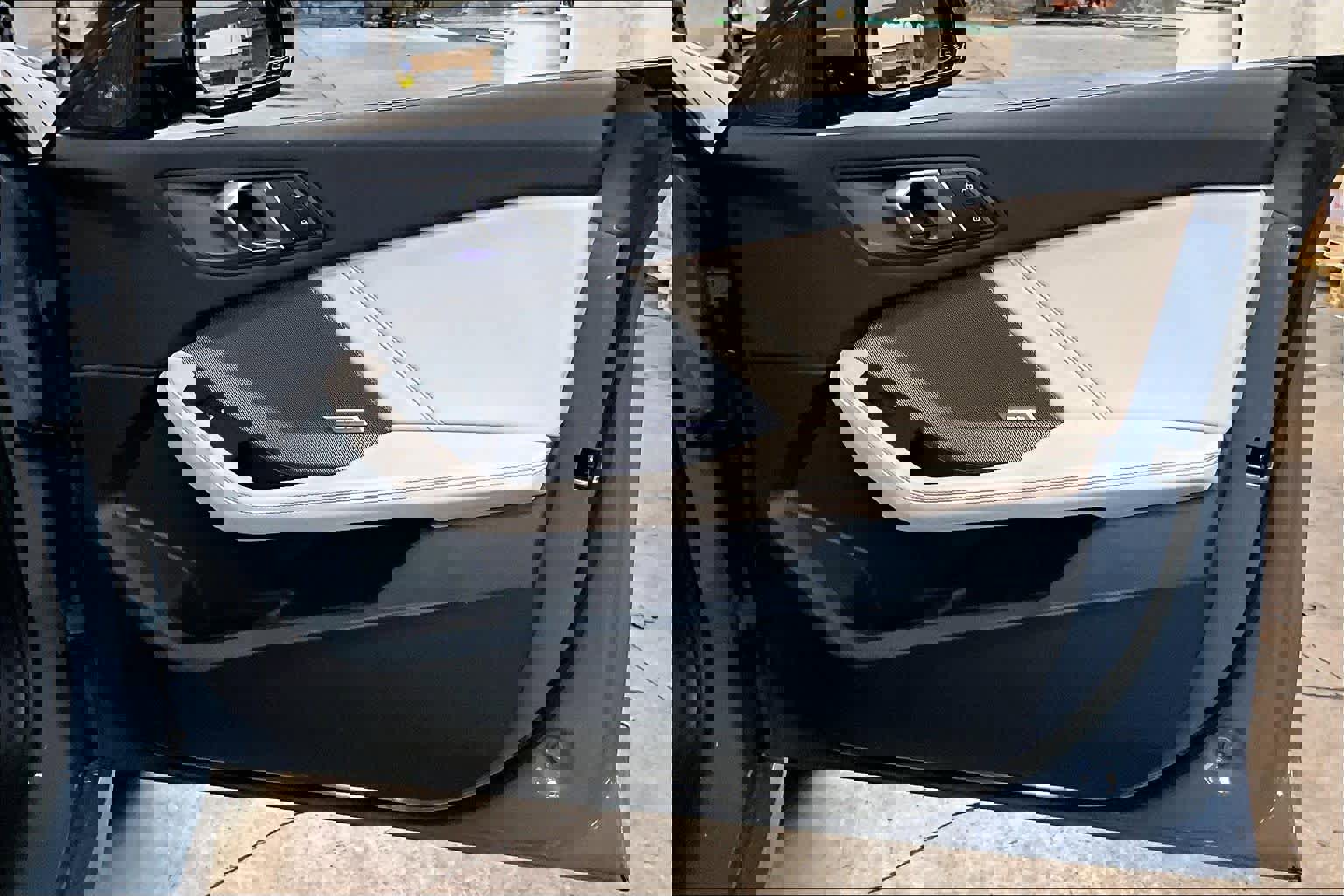 Used 2025 BMW 228i xDrive w/ Technology Package image 26