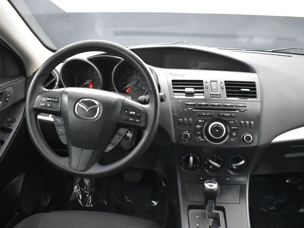 Used 2013 MAZDA MAZDA3 i Sport image 15