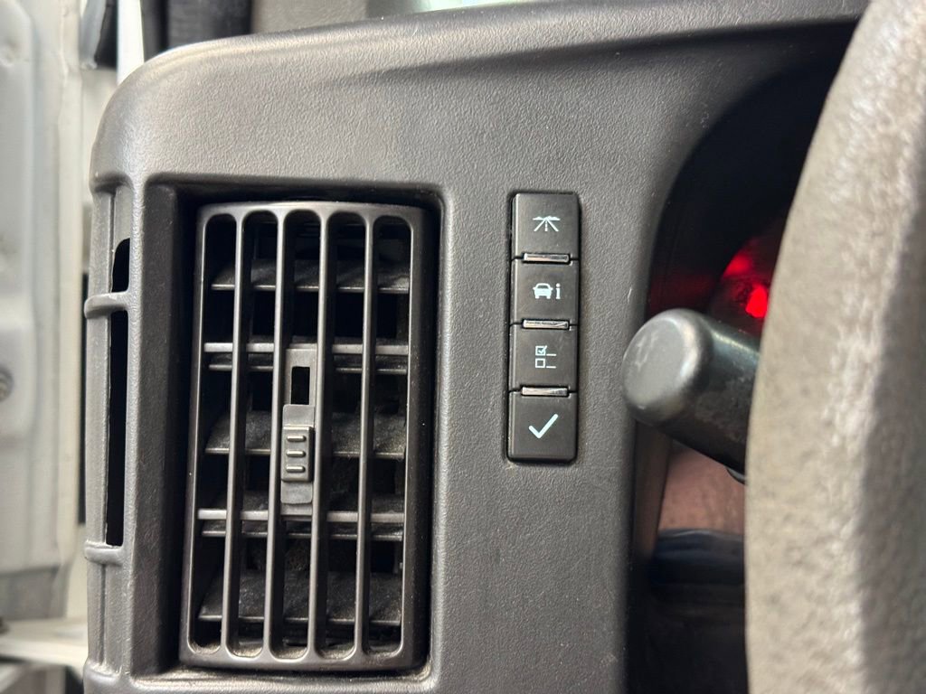 Used 2017 Chevrolet Express 3500 LT w/ LT Preferred Equipment Group image 23