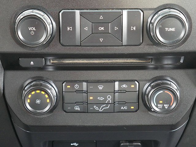 Used 2017 Ford F550 4x4 Crew Cab Super Duty image 20