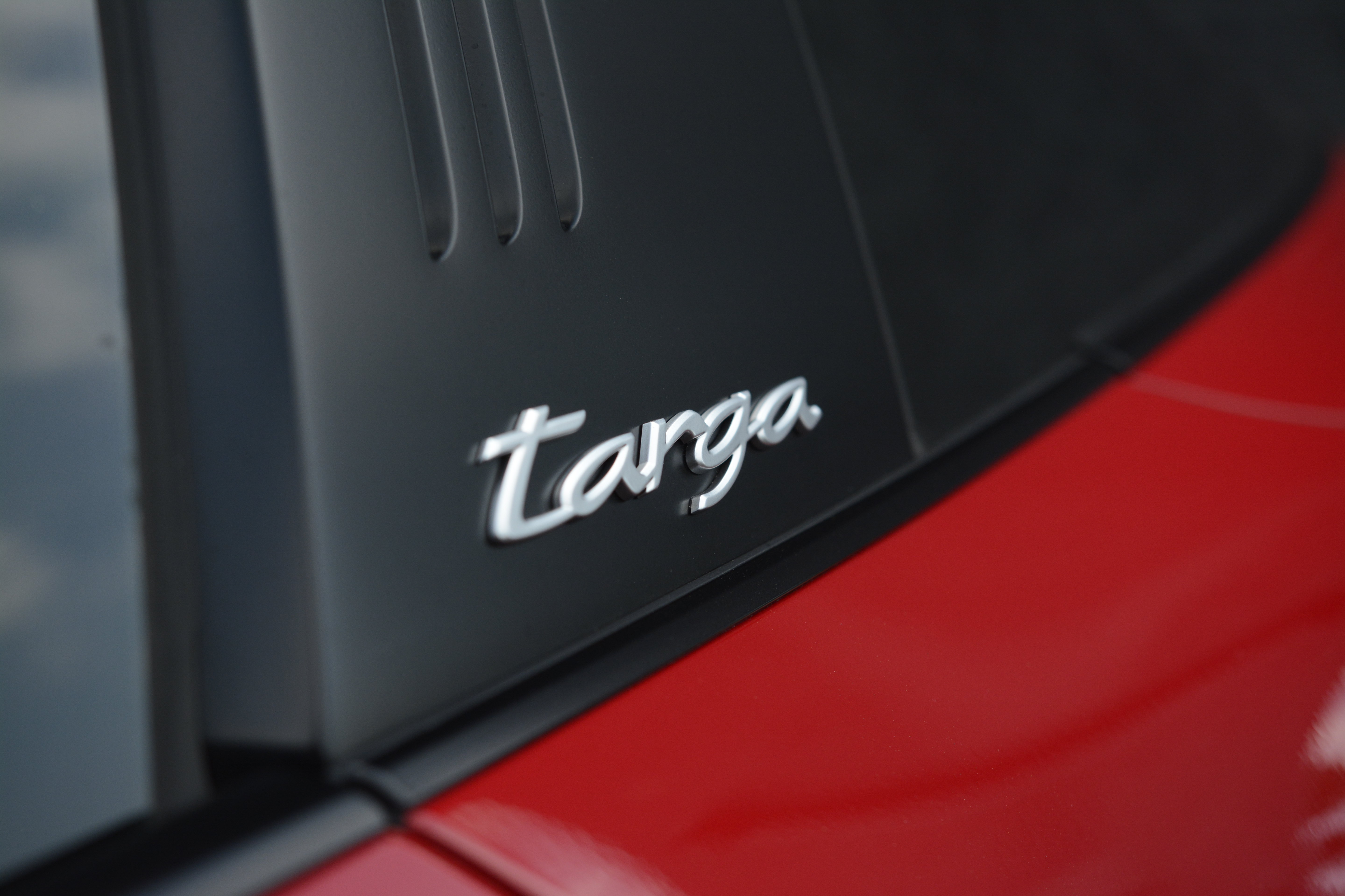 Certified 2022 Porsche 911 Targa 4S AWD/4WD image 34