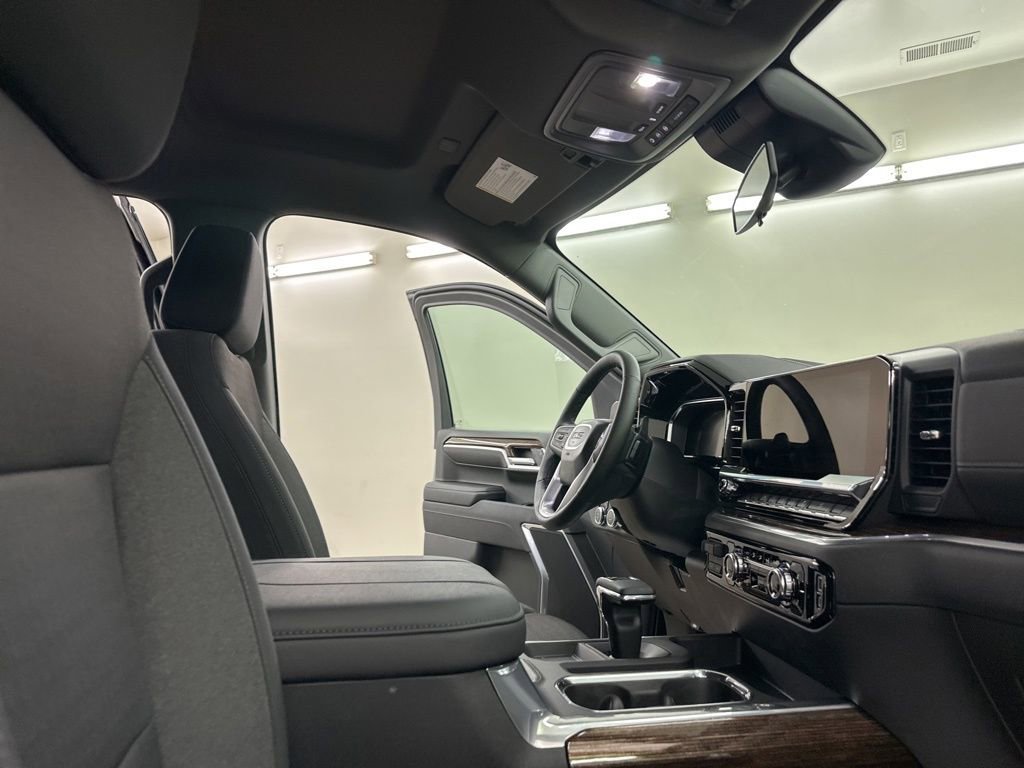 New 2026 GMC Sierra 1500 Elevation image 18