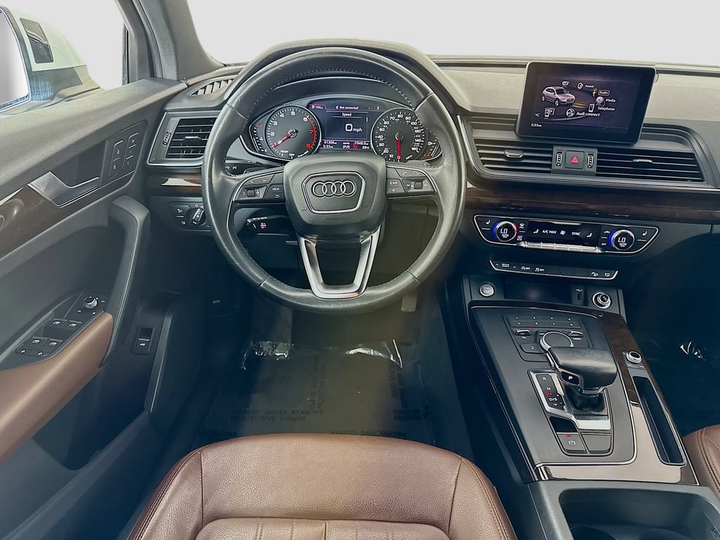 Used 2019 Audi Q5 2.0T Premium w/ Convenience Package AWD/4WD image 24