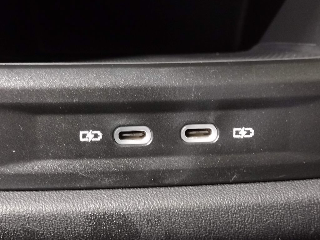 New 2026 Volkswagen ID.4 Pro AWD/4WD image 33