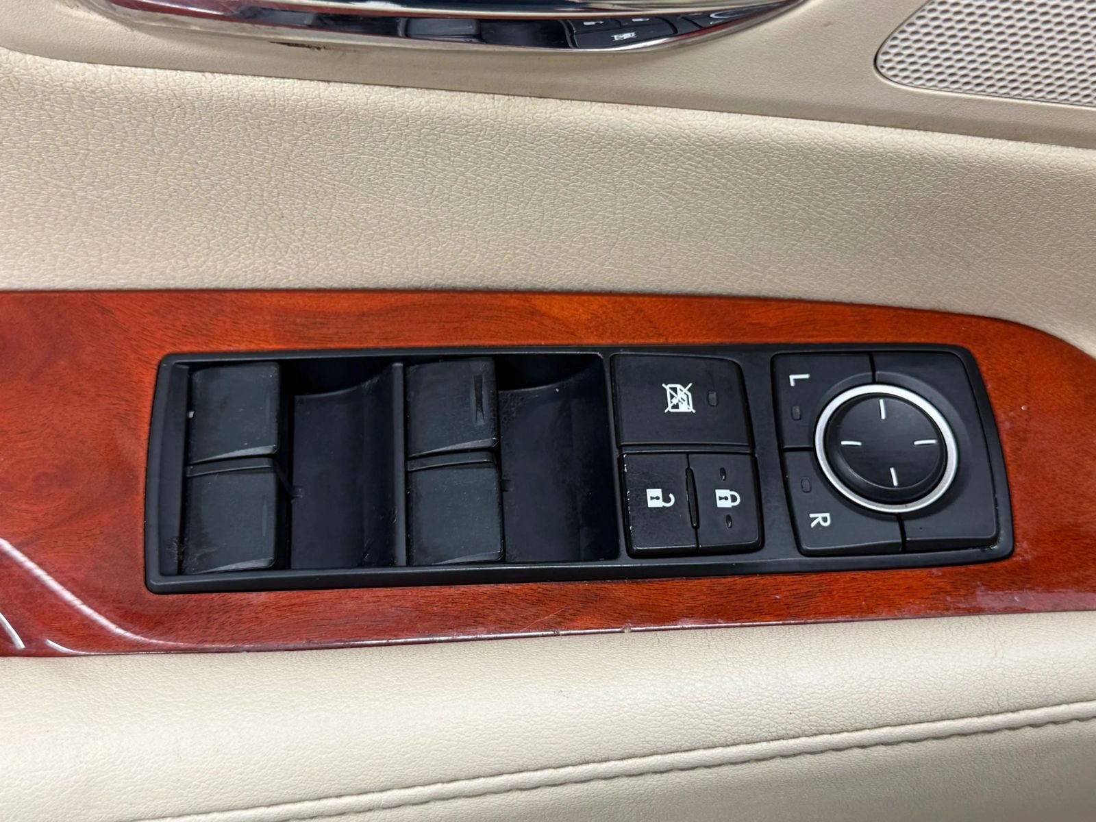 Used 2010 Lexus RX 350 AWD image 26