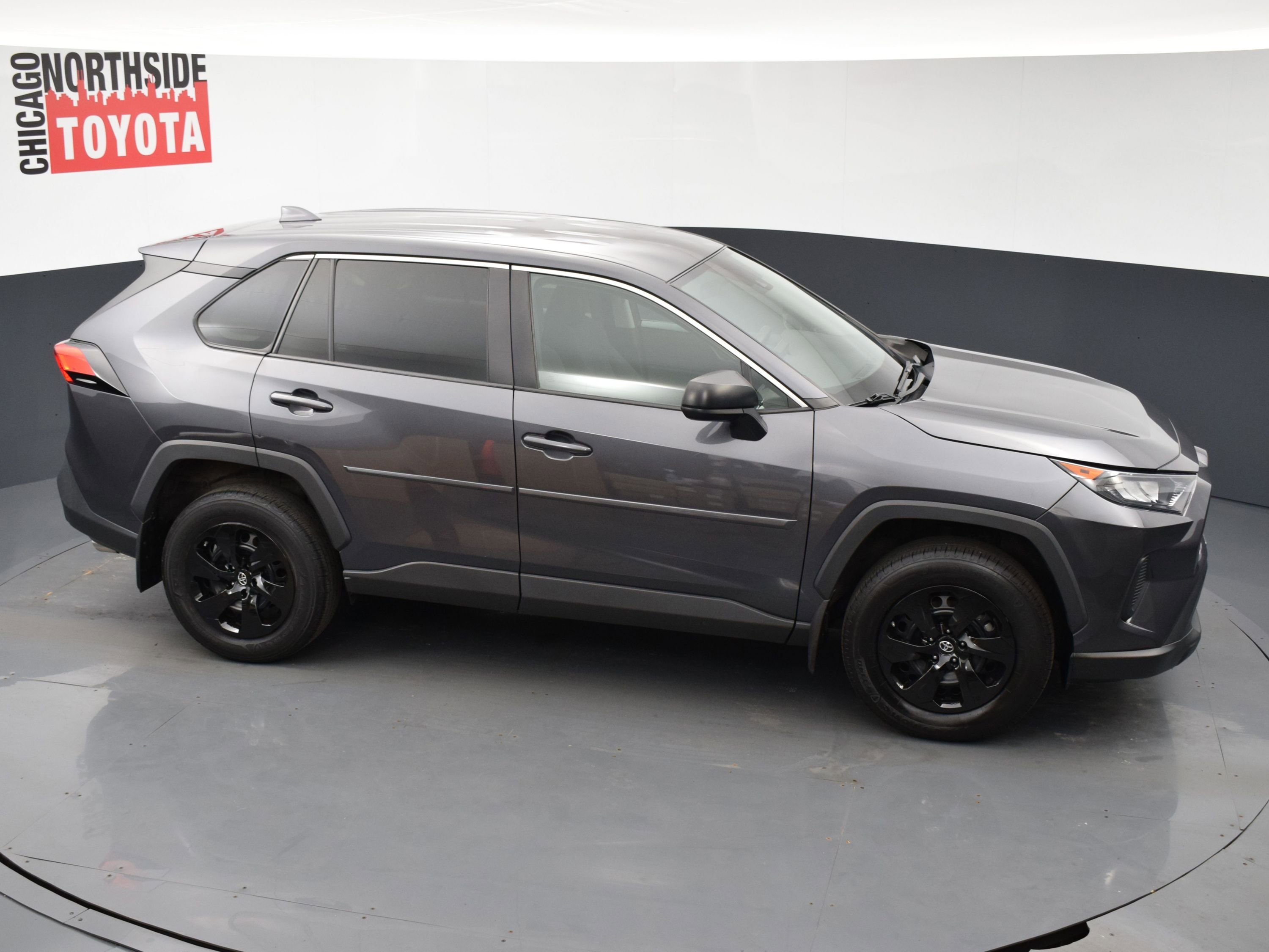 Used 2022 Toyota RAV4 LE image 20