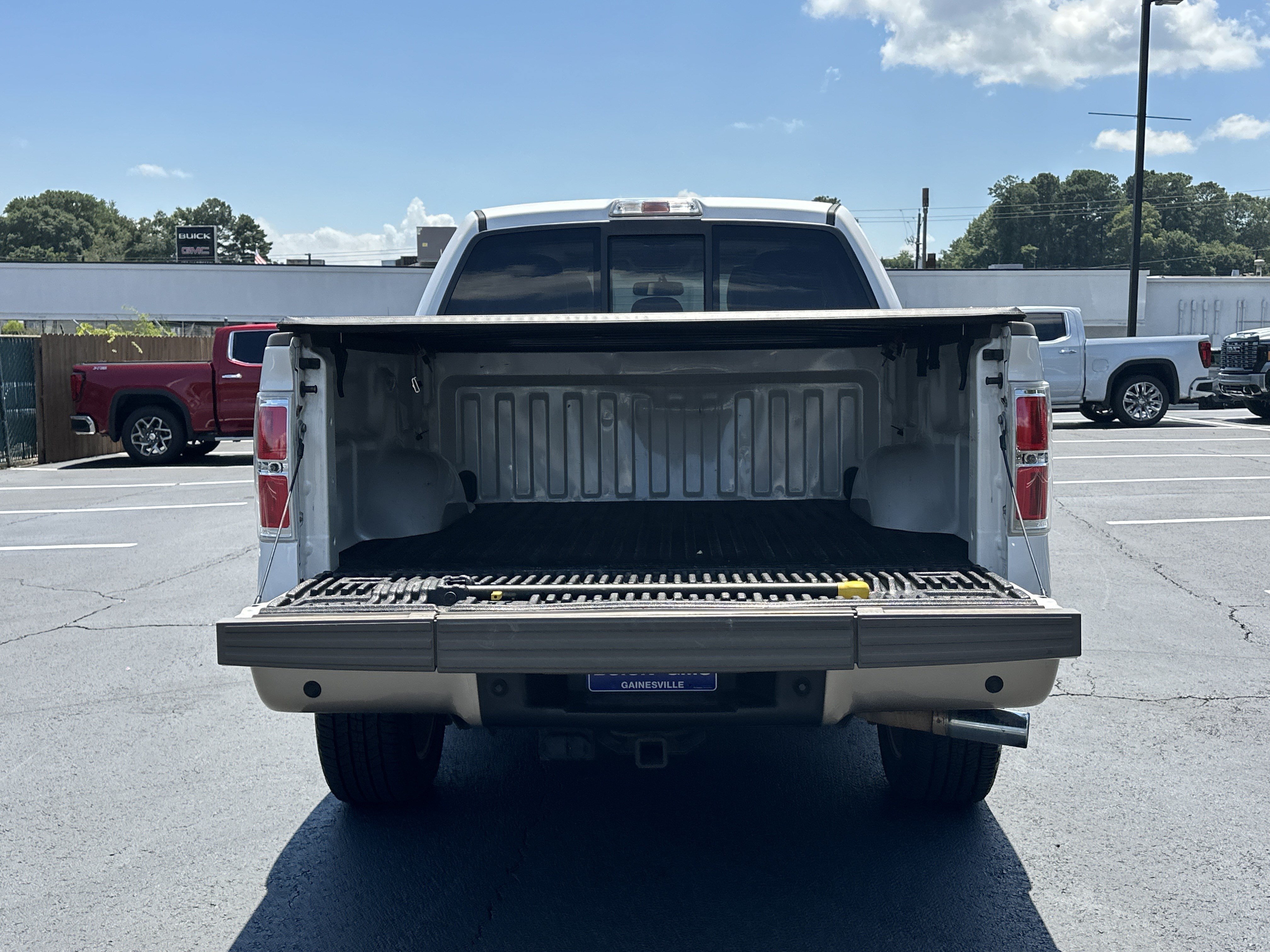 Used 2014 Ford F150 King Ranch w/ King Ranch Luxury Package AWD/4WD image 14