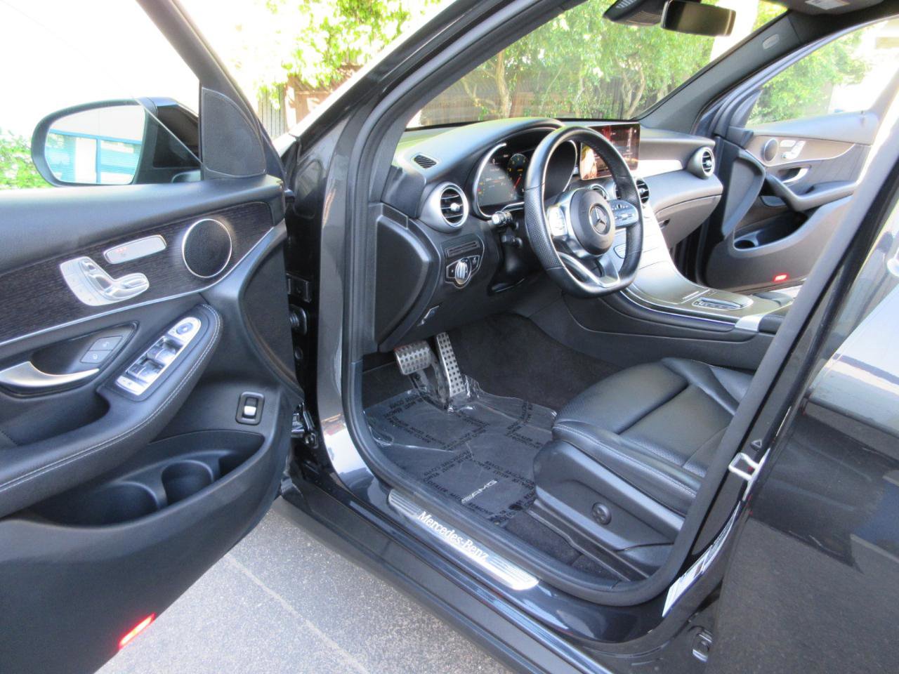 Used 2022 Mercedes-Benz GLC 300 4MATIC image 7