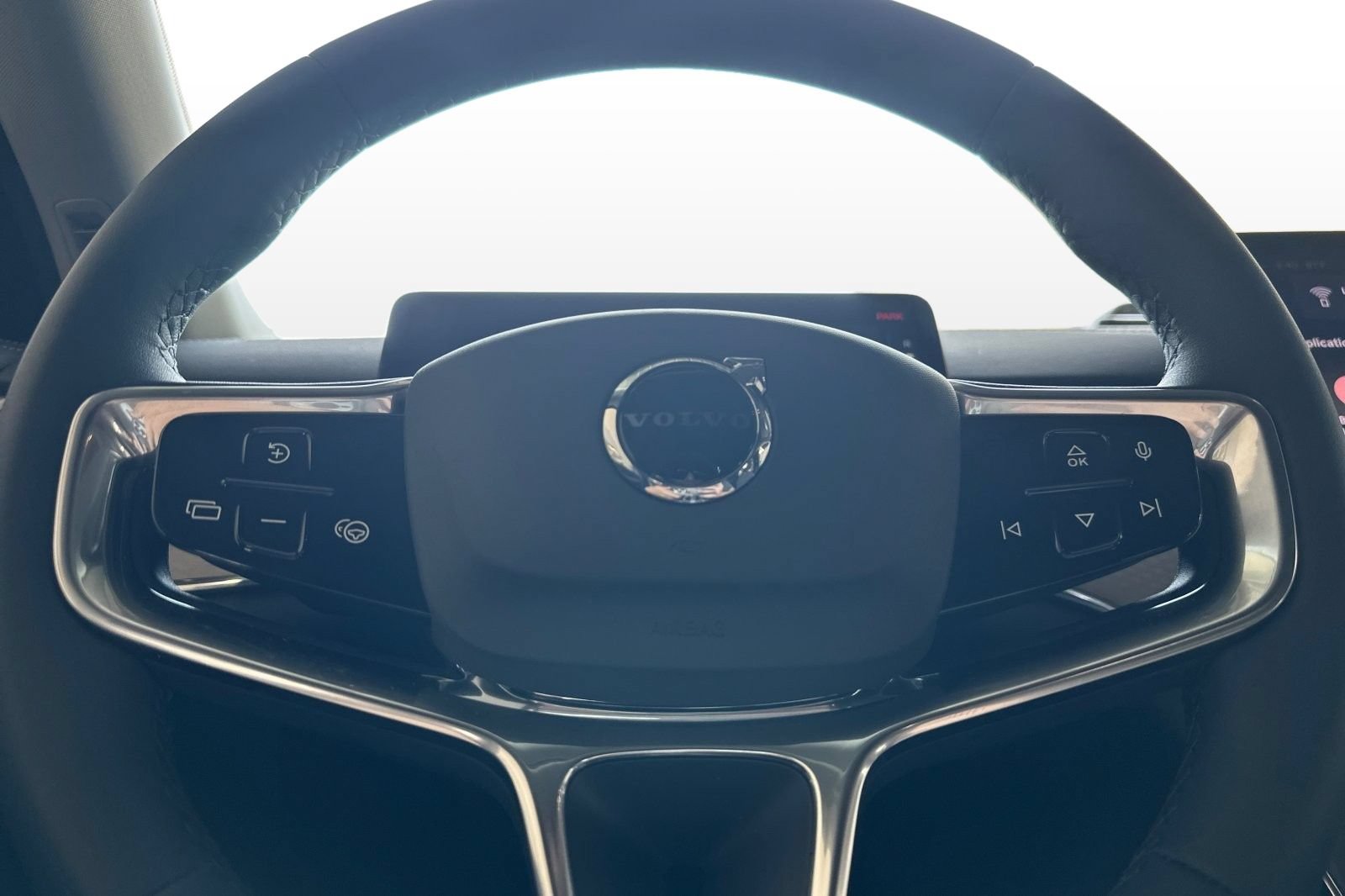 New 2025 Volvo EX90 Ultra AWD/4WD image 25