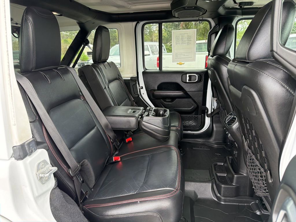 Used 2018 Jeep Wrangler Unlimited Rubicon image 24