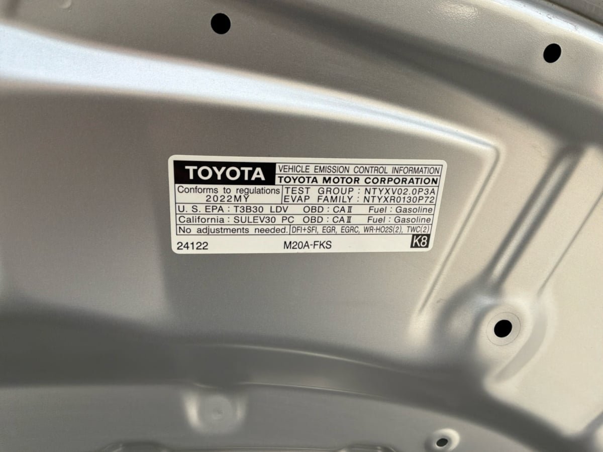 Used 2022 Toyota Corolla SE w/ SE Premium Package FWD image 23