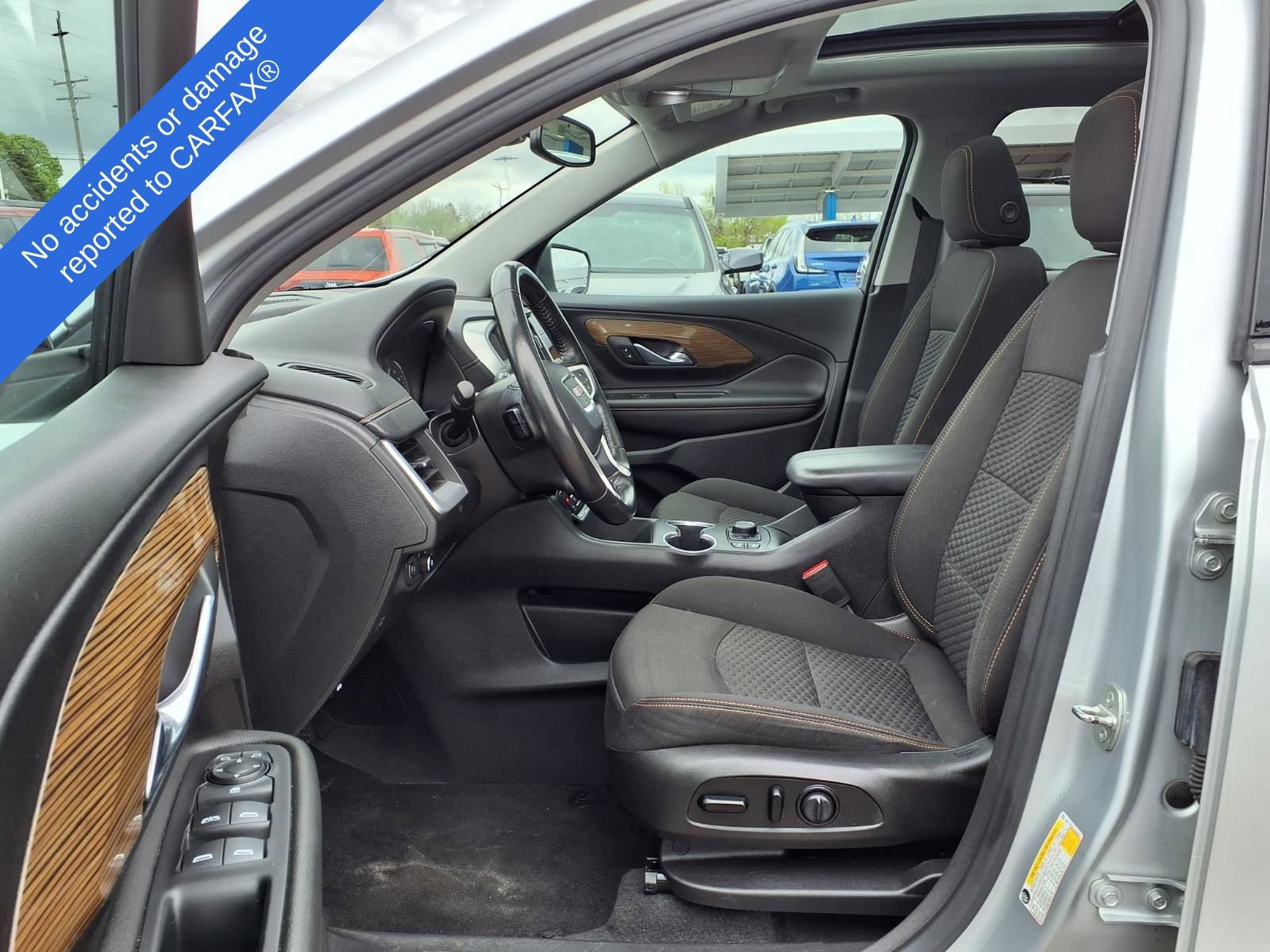 Used 2020 GMC Terrain SLE w/ Driver Convenience Package AWD/4WD image 18