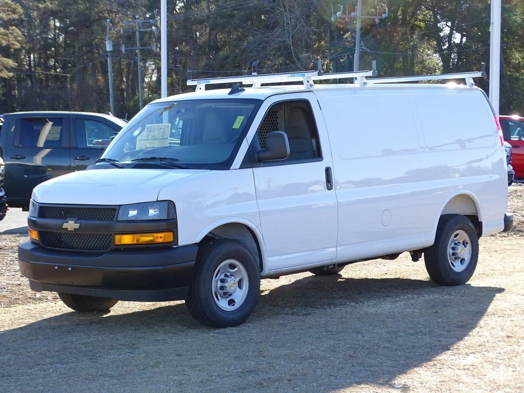 New 2025 Chevrolet Express 2500 Work Van w/ Driver Convenience Package image 2