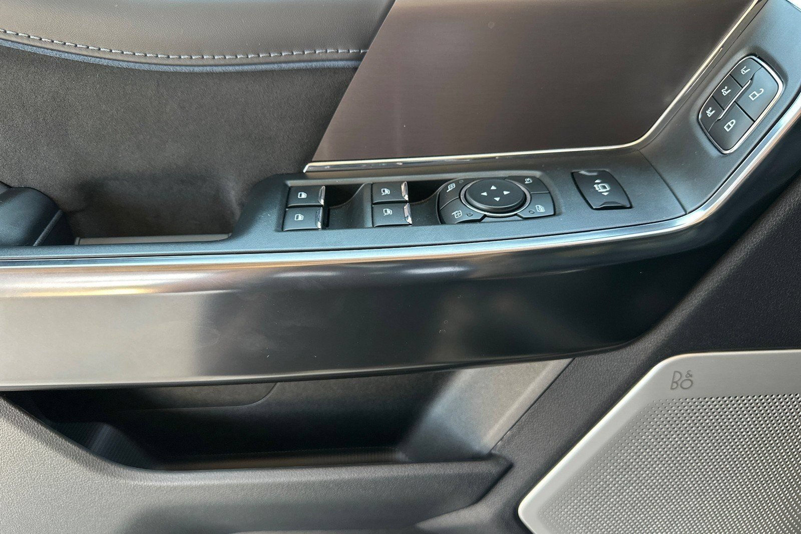 New 2026 Ford F250 Platinum AWD/4WD image 11