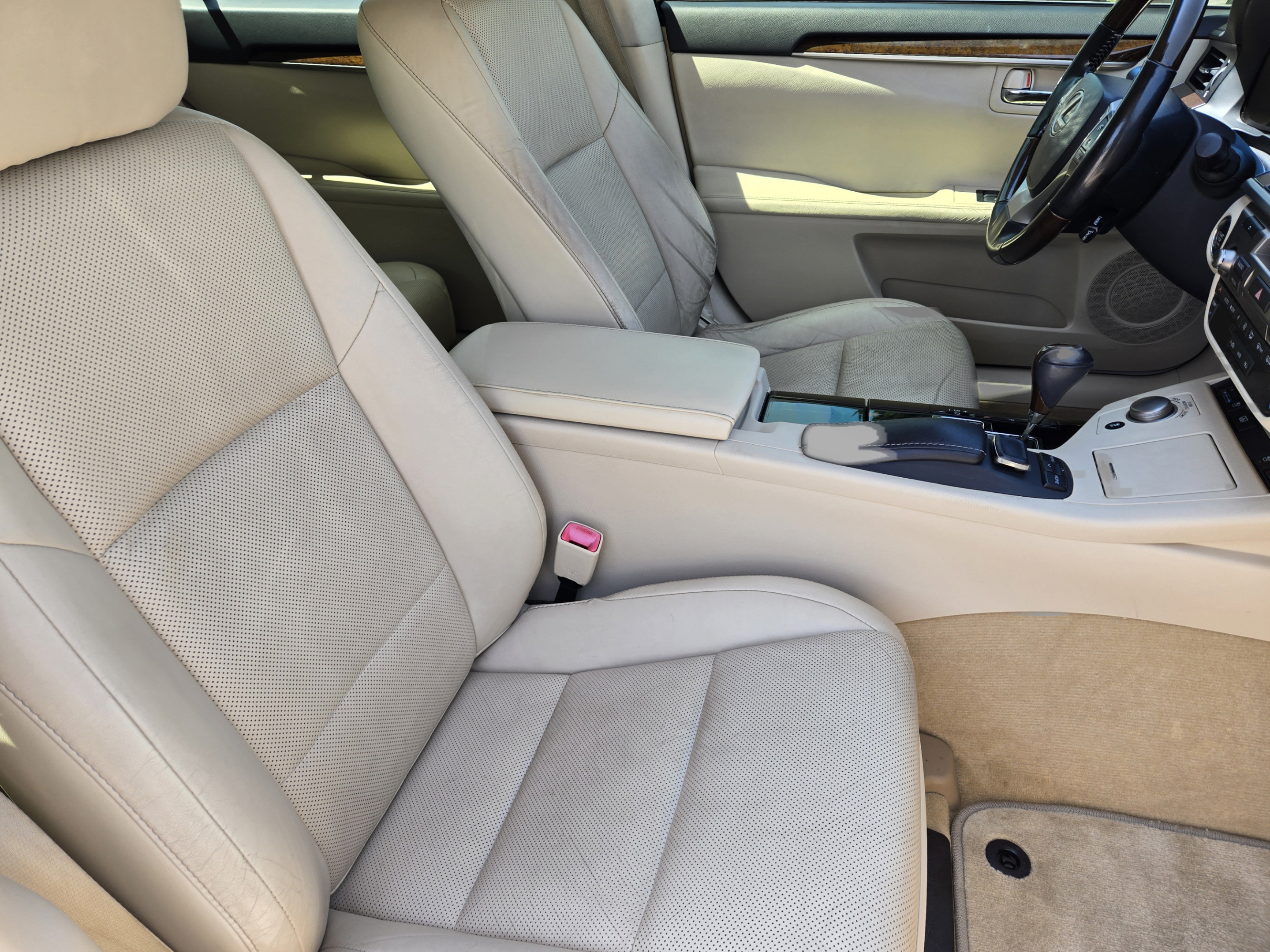 Used 2015 Lexus ES 350 w/ Luxury Package FWD image 10