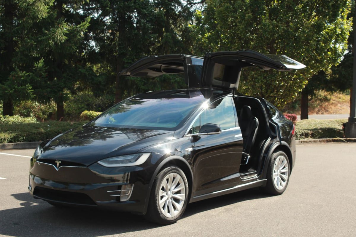Used 2016 Tesla Model X 90D AWD/4WD image 15