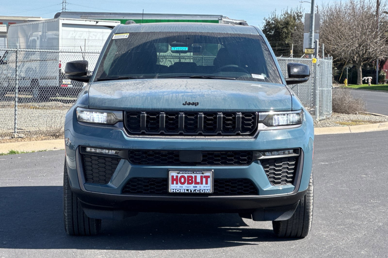 New 2026 Jeep Grand Cherokee Limited w/ Limited Altitude Package image 8