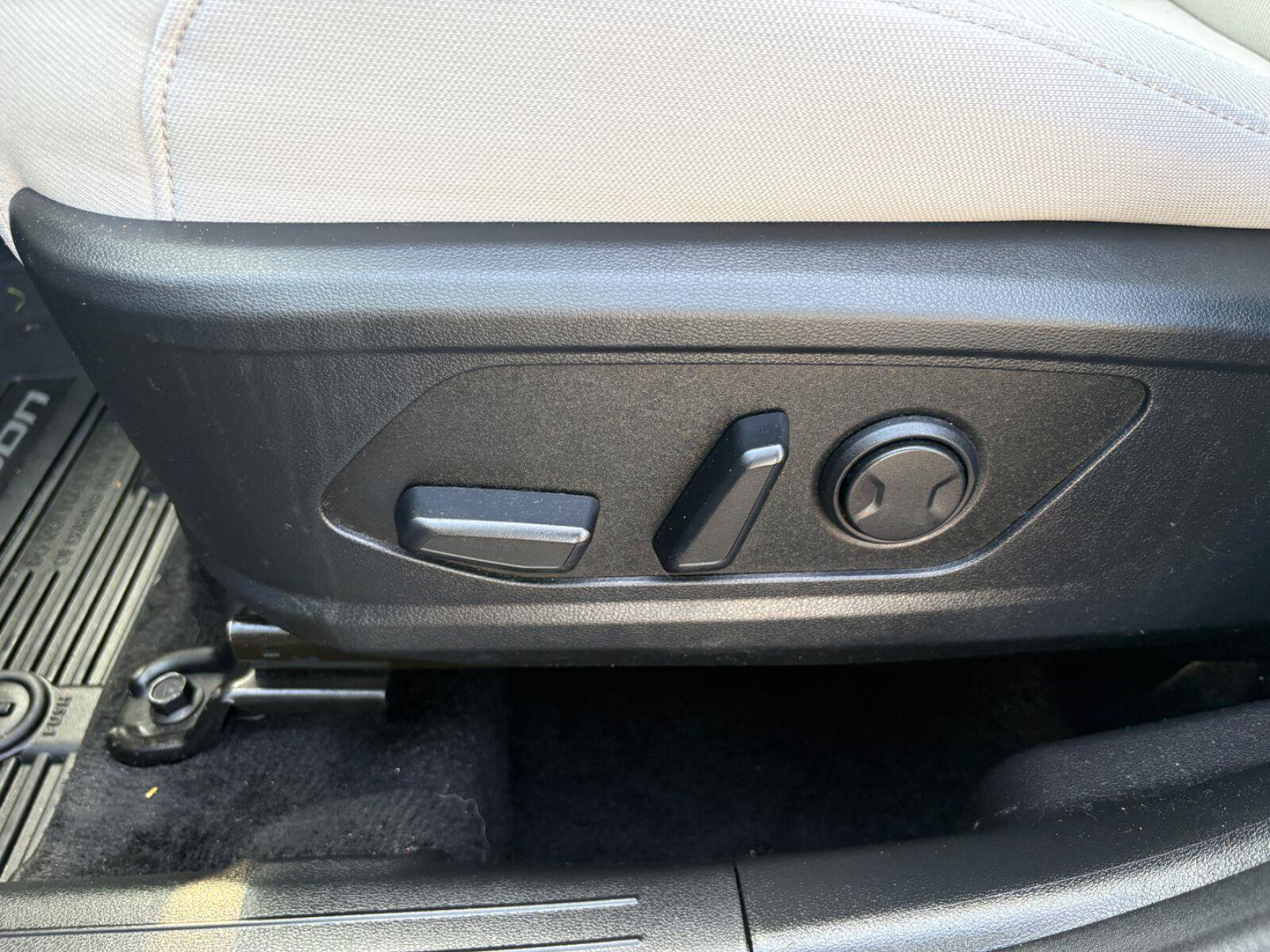 Used 2025 Hyundai Tucson SEL FWD image 25