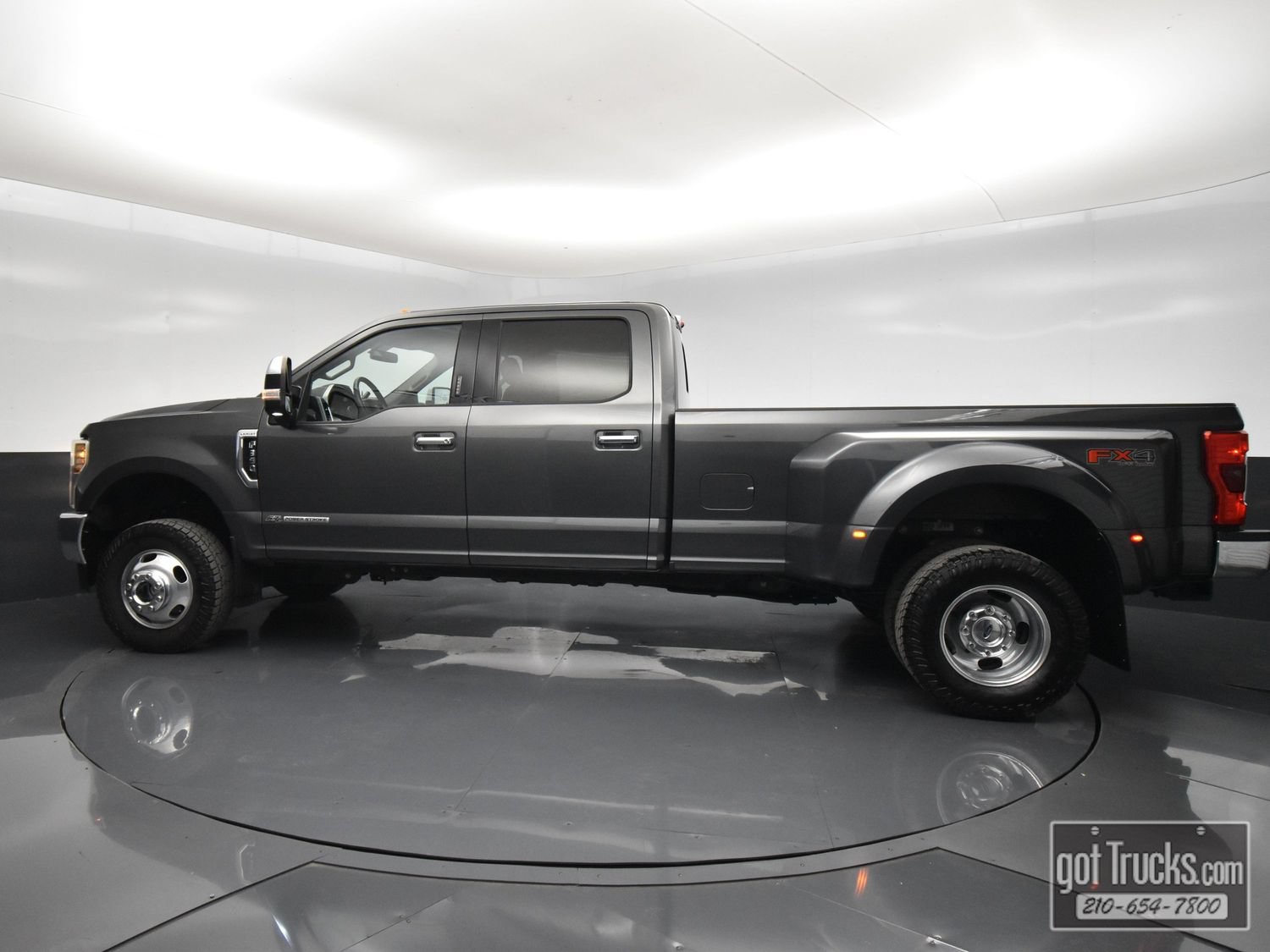 Used 2018 Ford F350 Lariat w/ Chrome Package AWD/4WD image 3