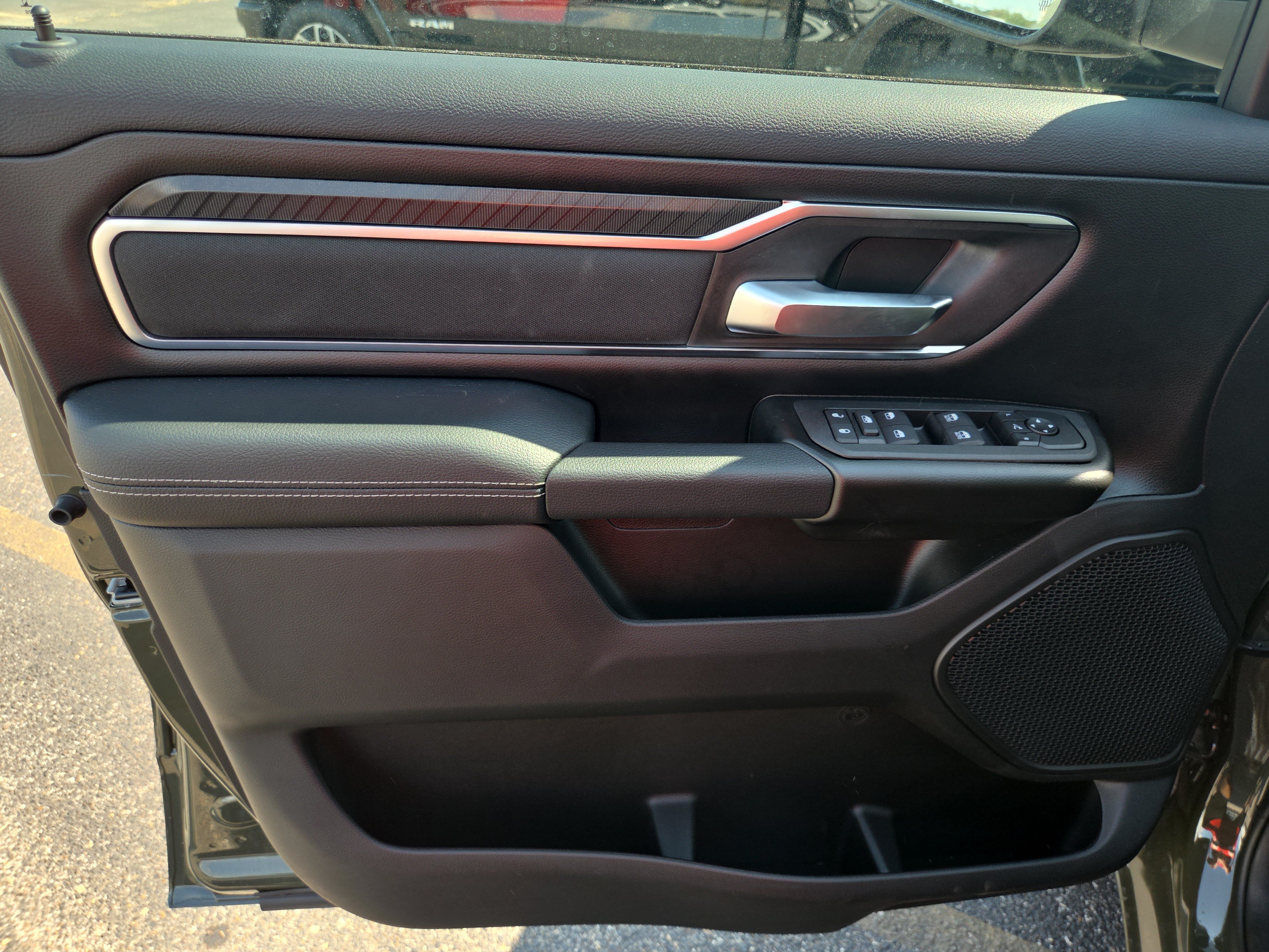 New 2026 RAM 1500 4x4 Crew Cab image 5